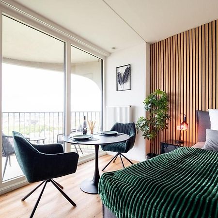 Hotel Tower I 26Th Floor I Boxspring I Nespresso Аугсбург Екстериор снимка